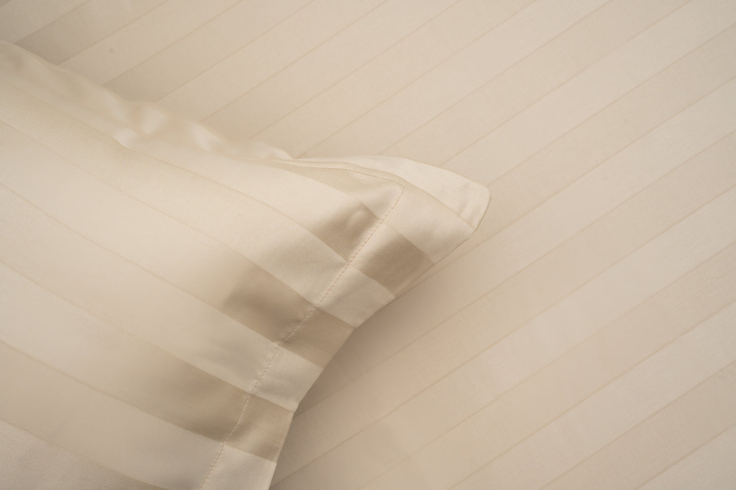 Stripe Comfort Bedsheet Set - Pastel Brown