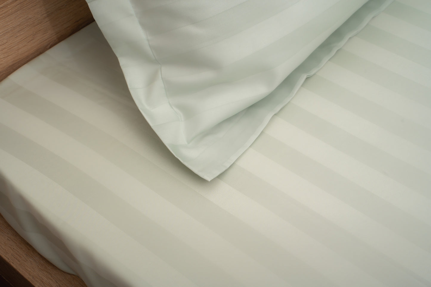 Stripe Comfort Bedsheet Set -Pastel Green