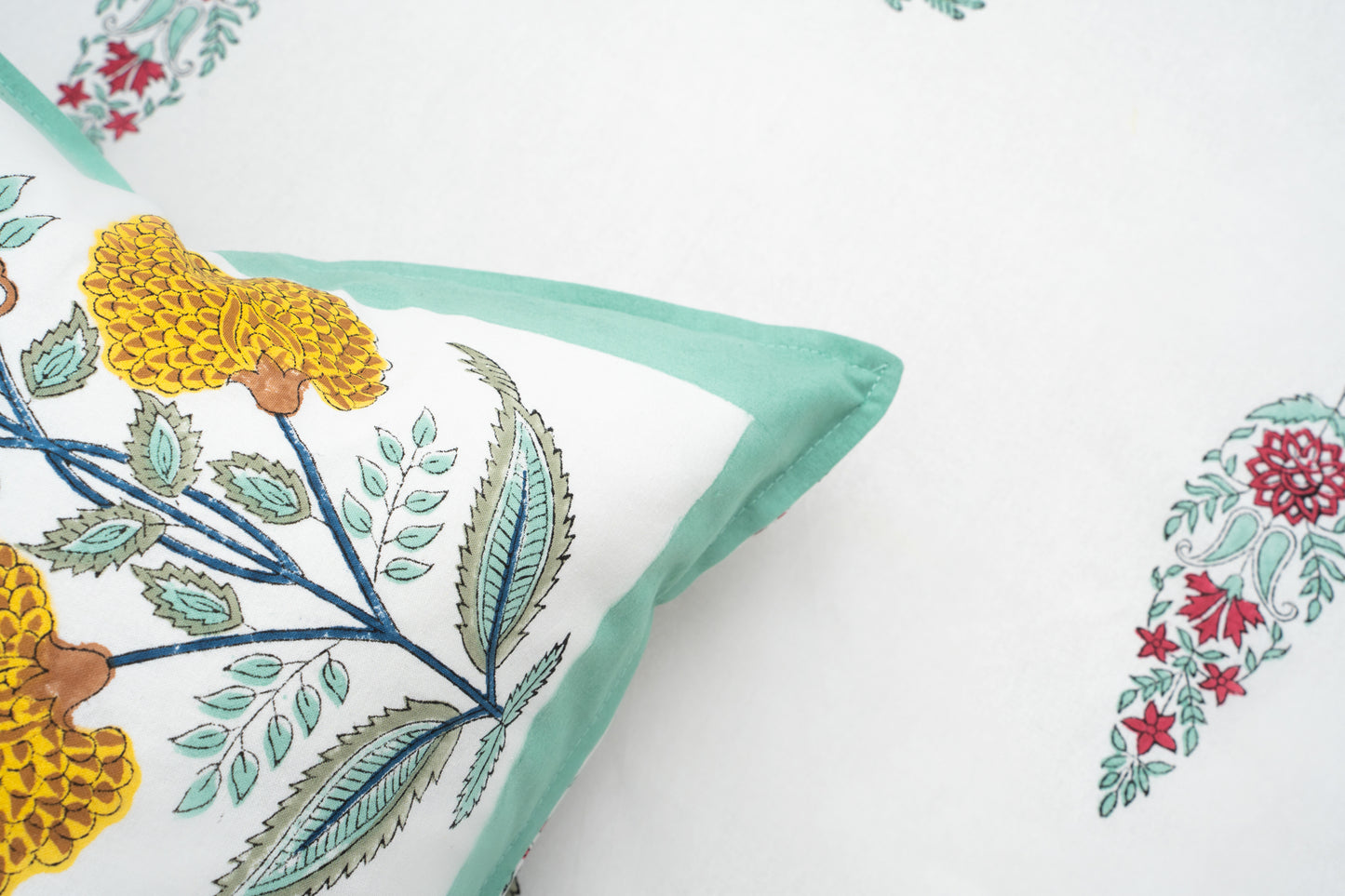 HandBlock Artisan Weave Yellow Floral Leaf Motifs Bedsheet Set