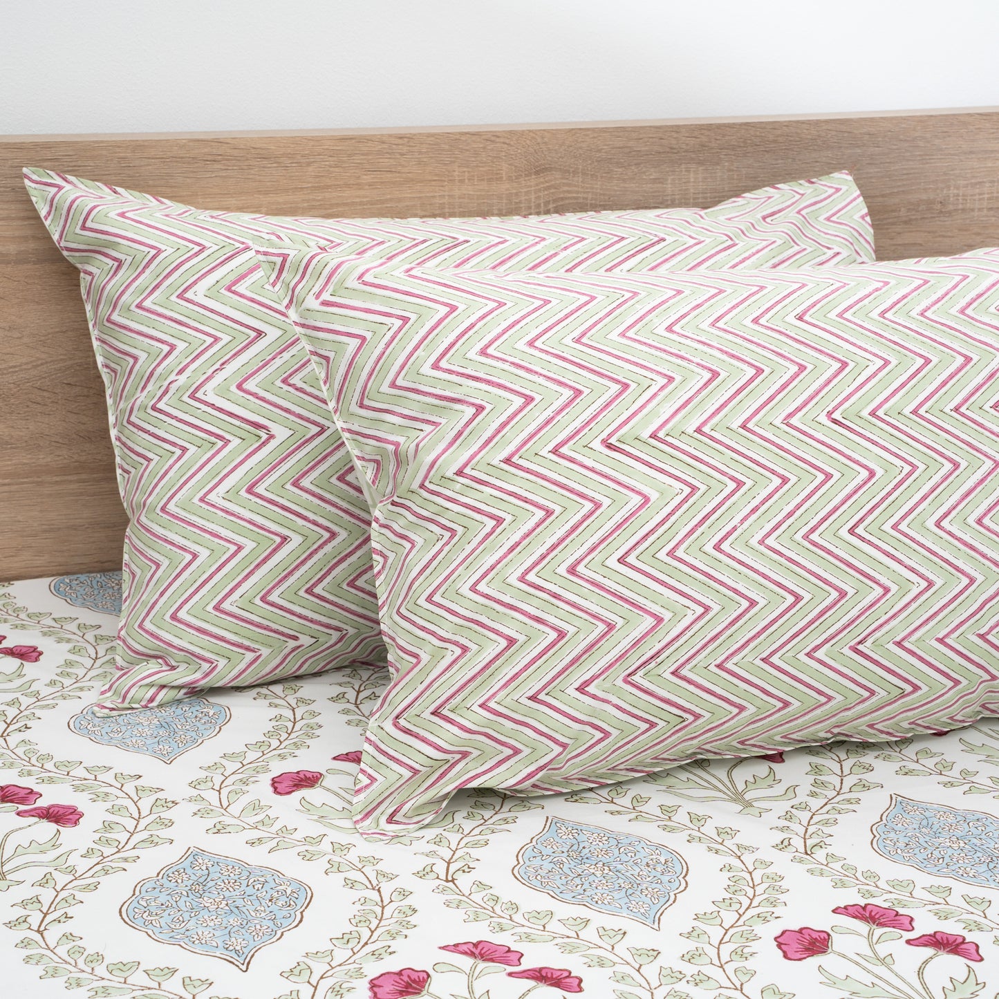 HandBlock Artisan Weave Chevron Floral Bedsheet Set