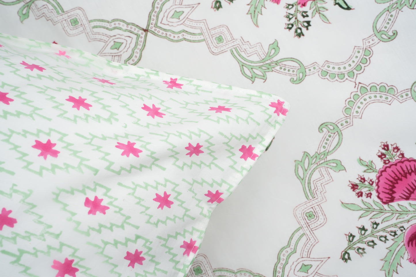 HandBlock Artisan Weave Floral Motifs Bedsheet Set