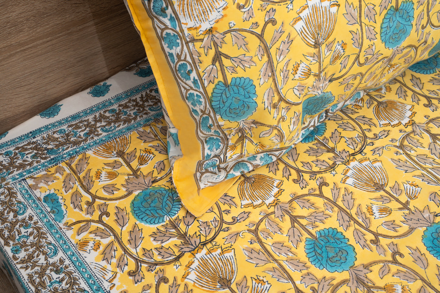HandBlock Artisan Weave Yellow Floral Motifs Bedsheet Set