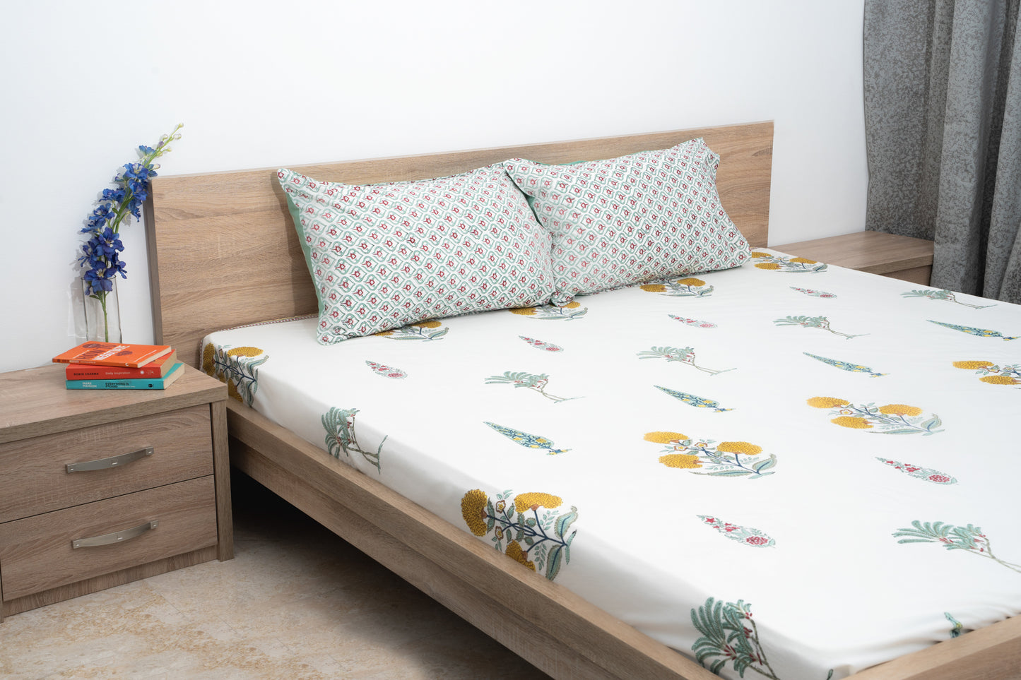 HandBlock Artisan Weave Yellow Floral Leaf Motifs Bedsheet Set