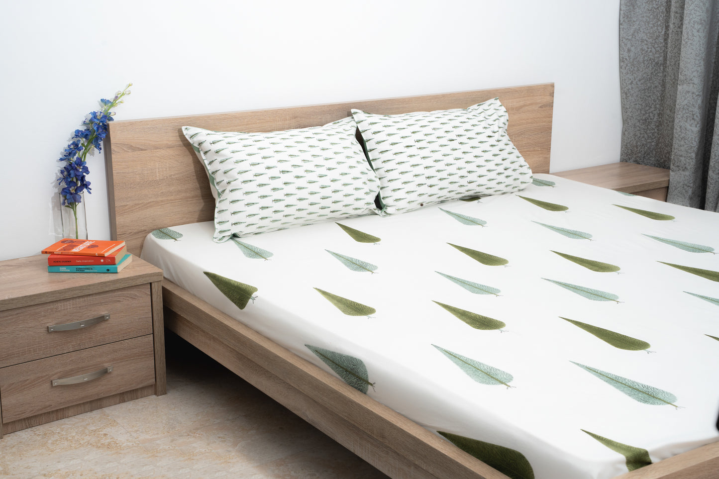 HandBlock Artisan Weave Foral White & Green Bedsheet Set