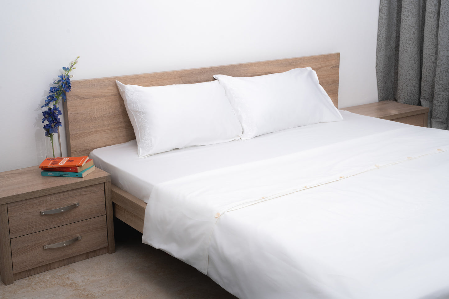 Signature Floral Embroidered White Bedsheet Duvet Cover Set