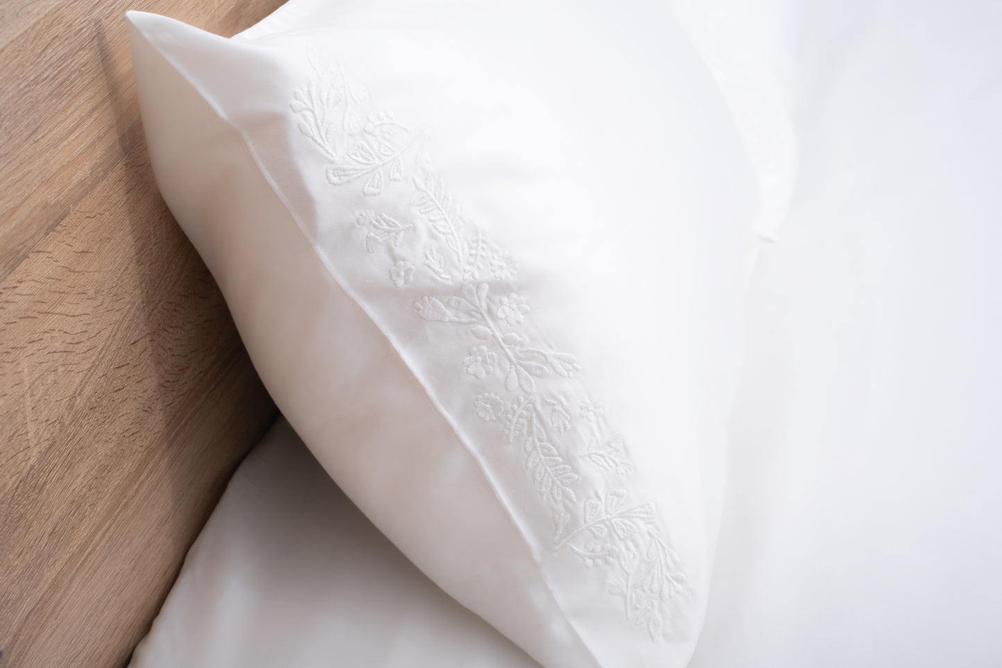 Signature Floral Embroidered White Bedsheet Duvet Cover Set