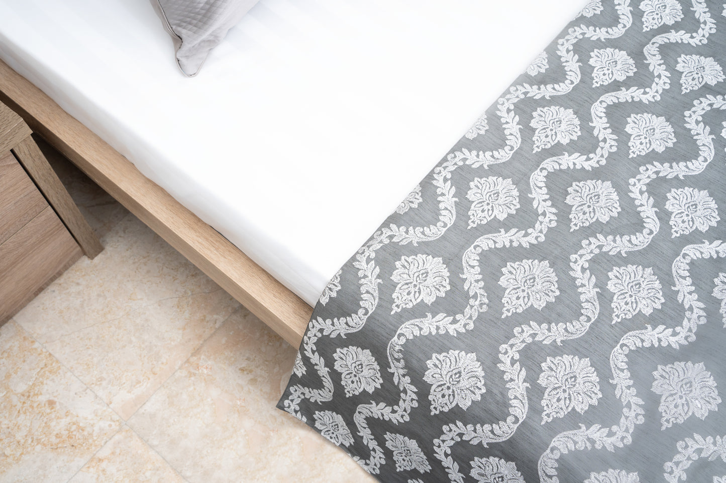 Elysian 7 Piece Quilt Set - Grey & Silver