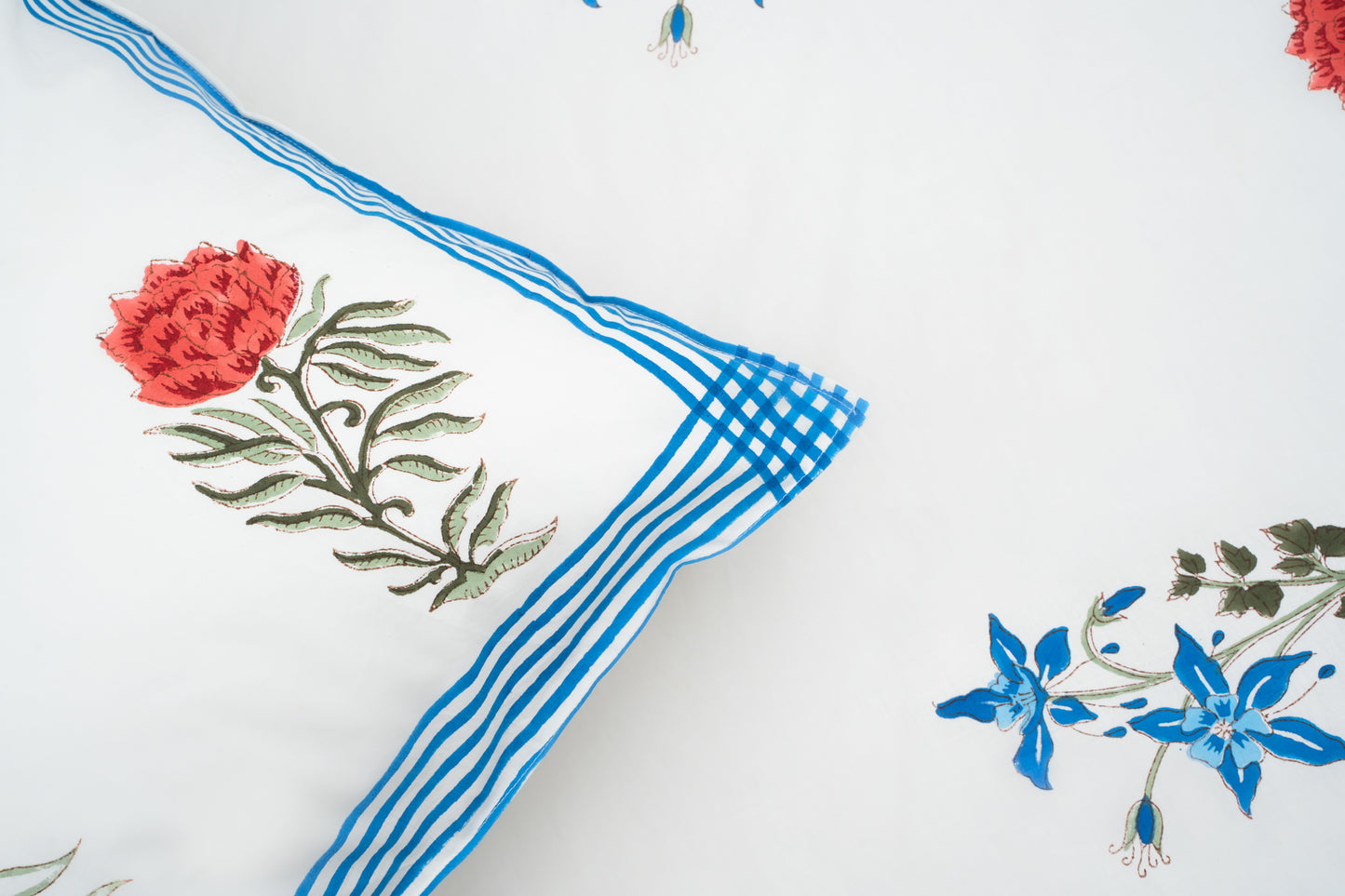 HandBlock Artisan Weave Floral Bedsheet Set