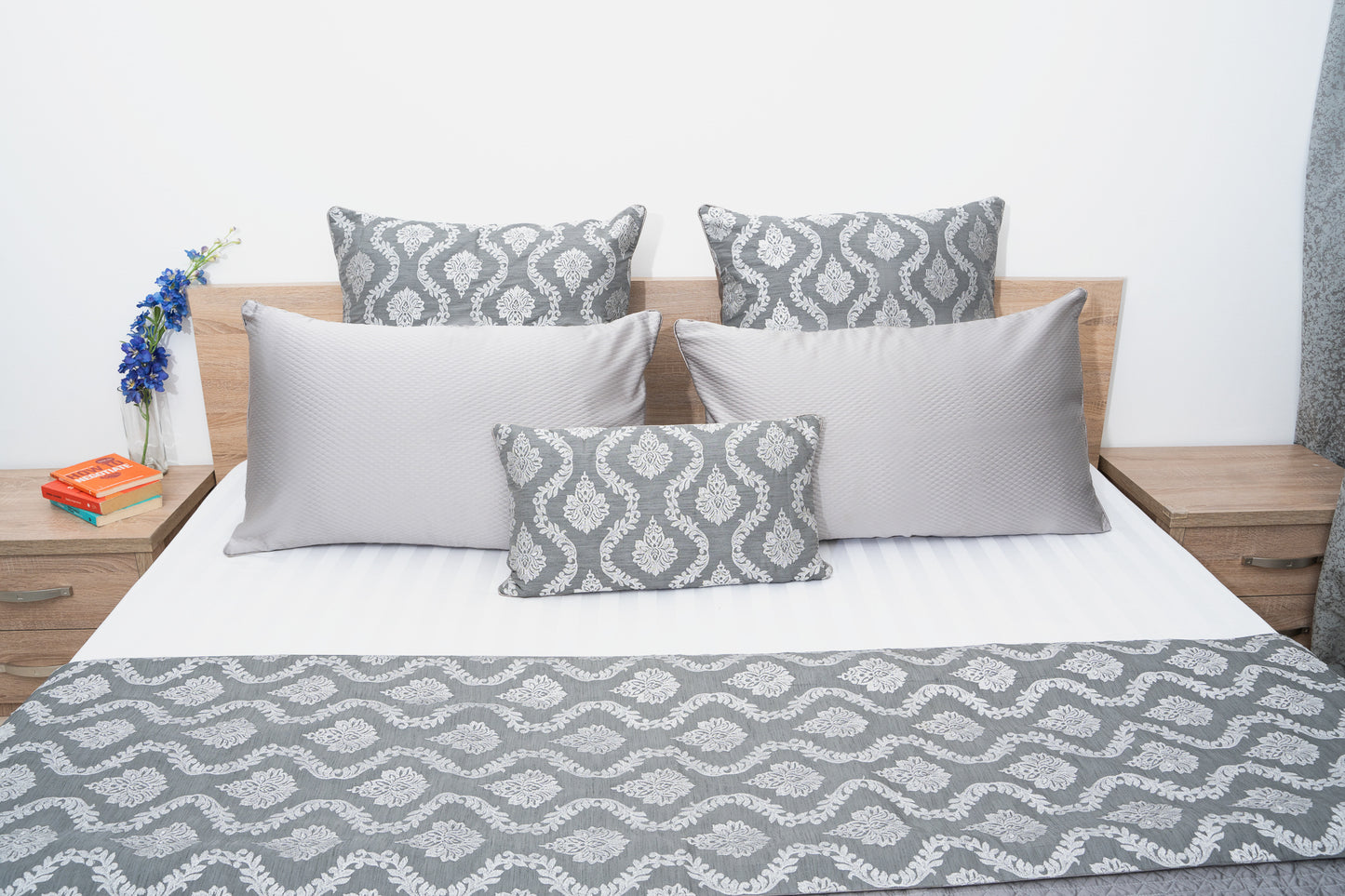Elysian 7 Piece Quilt Set - Grey & Silver